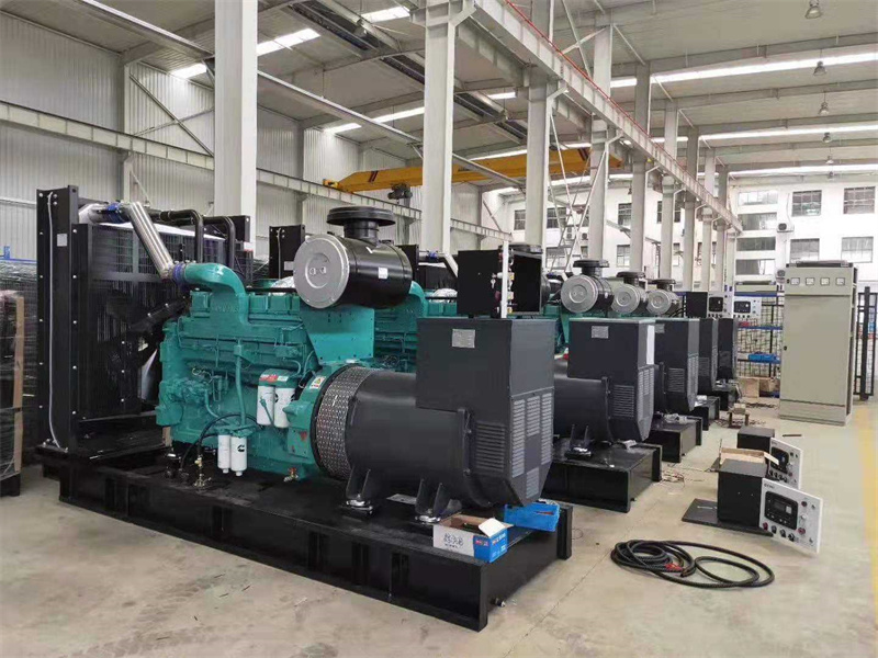 钟楼100KW柴油发电机油耗是多少?