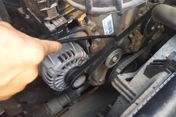 钟楼转速传感器的工作原理是什么？